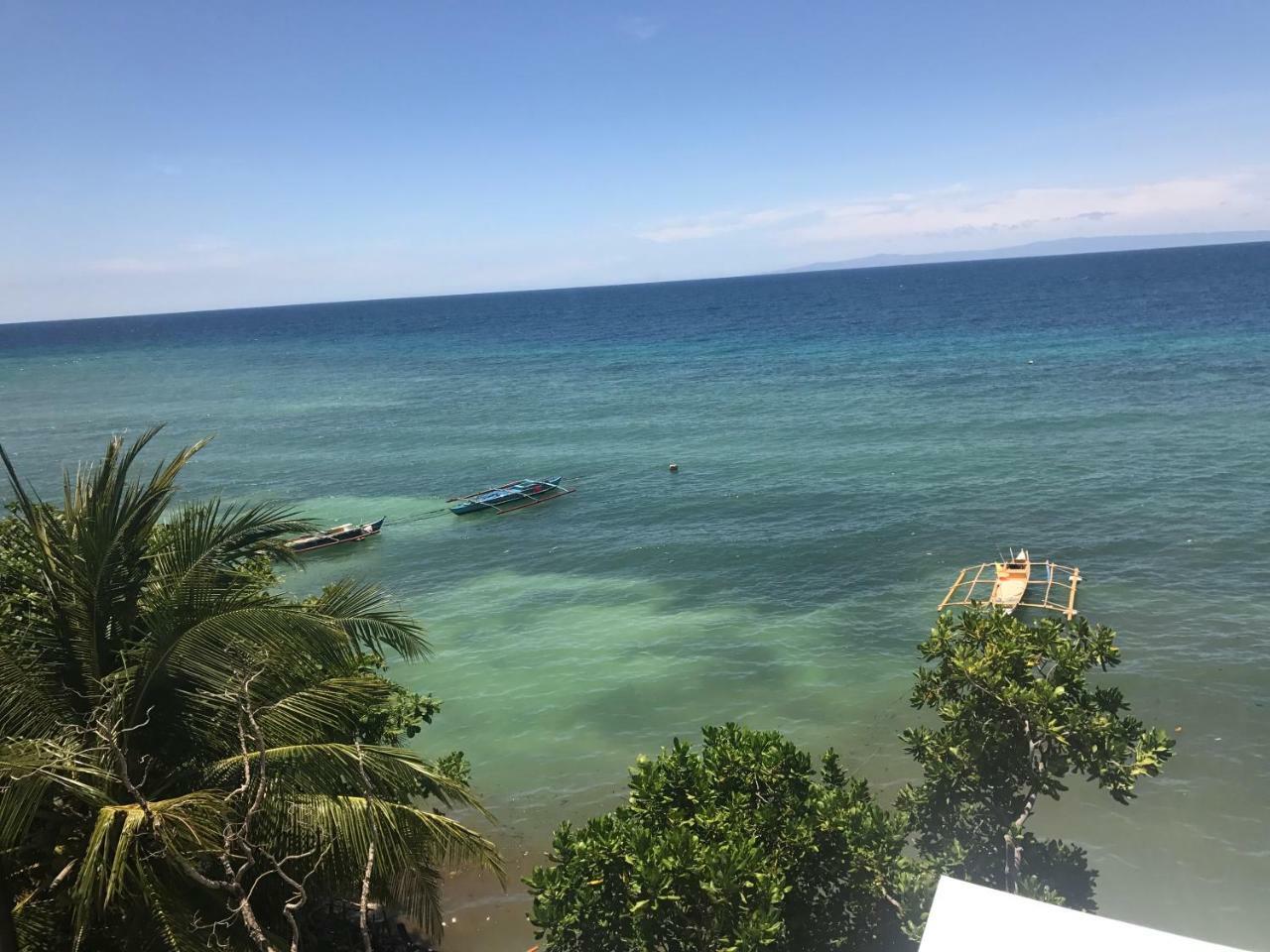 Babylon Oslob Coast Guesthouse Esterno foto